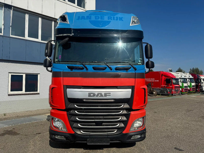 DAF XF 440 4X2 EURO 6 MEGA - Vilkikas: foto 2 DAF XF 440 4X2 EURO 6 MEGA - Vilkikas: foto 2