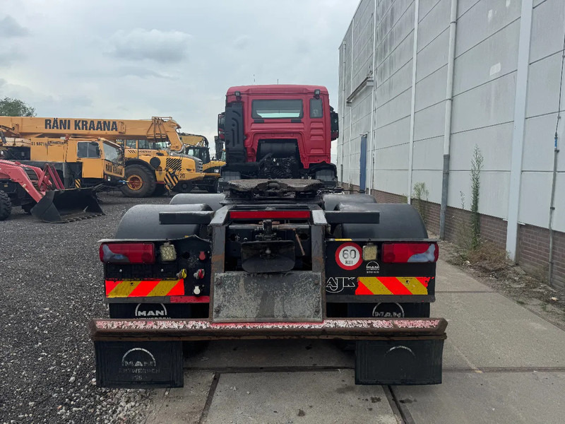 MAN TGS 33.460 6X6 BBS - EURO 6 - FULL STEEL SUSP.! + ROCKINGER - Vilkikas: foto 4 MAN TGS 33.460 6X6 BBS - EURO 6 - FULL STEEL SUSP.! + ROCKINGER - Vilkikas: foto 4
