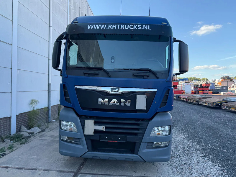 MAN TGX 26.460 6X2 SPOILERS, AUTOMATIC 547667 KM - Vilkikas: foto 3 MAN TGX 26.460 6X2 SPOILERS, AUTOMATIC 547667 KM - Vilkikas: foto 3