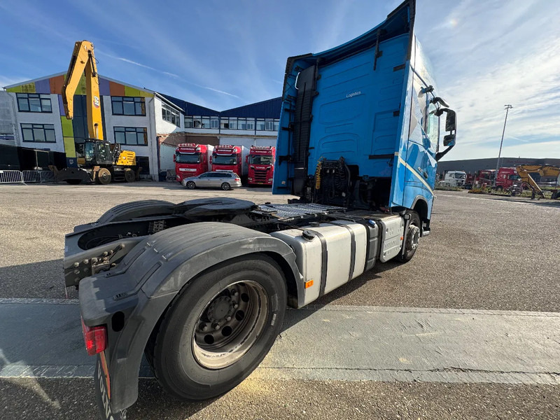 Volvo FH 460 4X2 EURO 6 I-SHIFT DOUBLE TANK - Vilkikas: foto 5 Volvo FH 460 4X2 EURO 6 I-SHIFT DOUBLE TANK - Vilkikas: foto 5