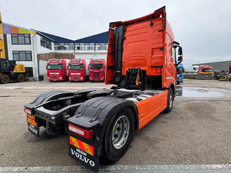 Volvo FH 460 4X2 EURO 6 SKIRTS I PARK COOL - Vilkikas: foto 5 Volvo FH 460 4X2 EURO 6 SKIRTS I PARK COOL - Vilkikas: foto 5