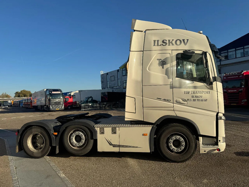 Volvo FH 460 6X2 EURO 6 CHASSIS 2021 STEERING AXLE SKIRTS - Vilkikas: foto 4 Volvo FH 460 6X2 EURO 6 CHASSIS 2021 STEERING AXLE SKIRTS - Vilkikas: foto 4