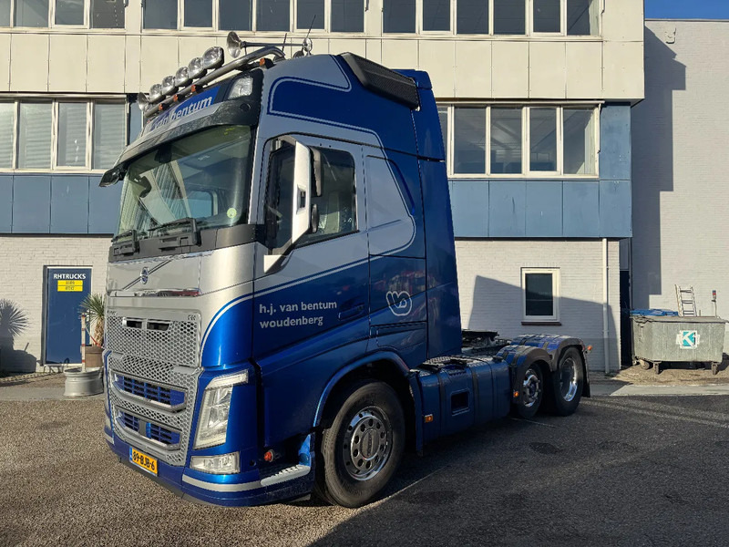 Volvo FH 500 6X2 EURO 6 DYNAMIC STEERING HYDRAULIC - Vilkikas: foto 1 Volvo FH 500 6X2 EURO 6 DYNAMIC STEERING HYDRAULIC - Vilkikas: foto 1