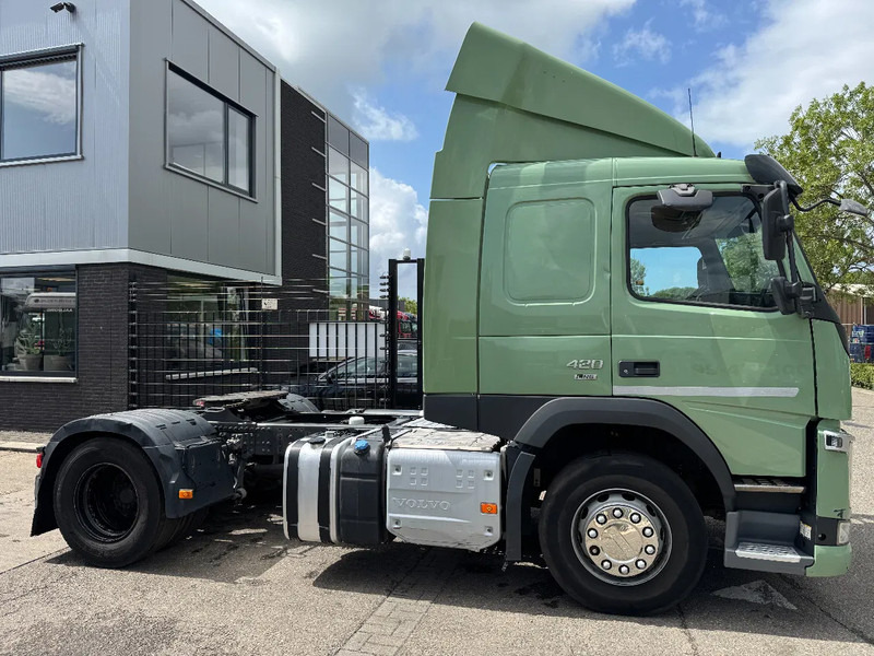 Volvo FM 420 4X2 - DIESEL & LNG GAS - Vilkikas: foto 4 Volvo FM 420 4X2 - DIESEL & LNG GAS - Vilkikas: foto 4