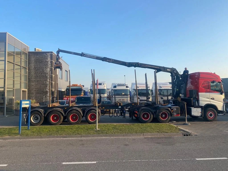 Volvo FH 540 6X4 EURO 6 + EPSILON S260Z96 + TRAILER 4 AXLE DOLL - Miškovežis, Sunkvežimis su kranu: foto 1 Volvo FH 540 6X4 EURO 6 + EPSILON S260Z96 + TRAILER 4 AXLE DOLL - Miškovežis, Sunkvežimis su kranu: foto 1
