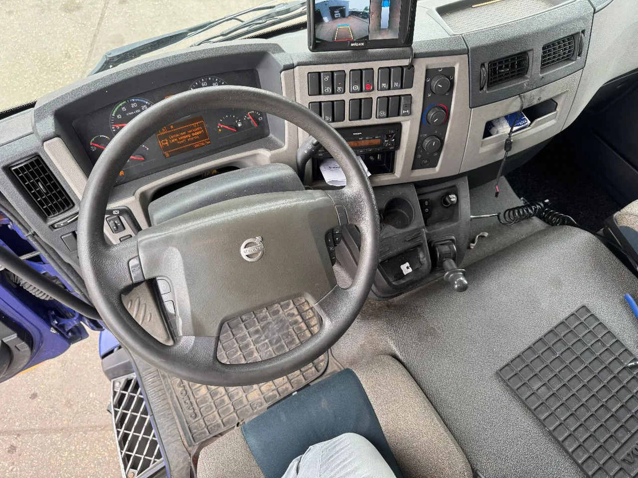 Furgonas sunkvežimis Volvo FL 250 4X2 3 UNITS CARGO LOCK + DHOLLANDIA LIFT: foto 12