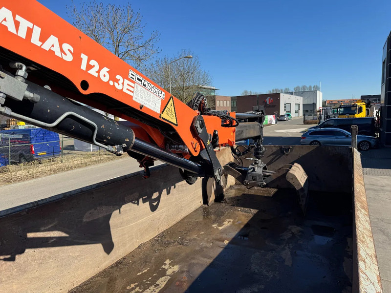Savivartis sunkvežimis, Sunkvežimis su kranu Volvo FM 330 6X2 - EURO 5 + ATLAS 126.3E A2 + REMOTE + LIFT/STEERING AXLE: foto 19