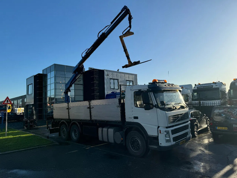 Volvo FM 340 6X2 EFFER 140 2S EURO 3 - Platforminis/ Bortinis sunkvežimis, Sunkvežimis su kranu: foto 2 Volvo FM 340 6X2 EFFER 140 2S EURO 3 - Platforminis/ Bortinis sunkvežimis, Sunkvežimis su kranu: foto 2