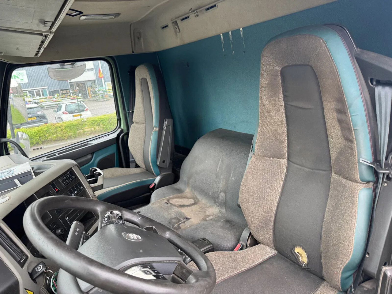 Volvo FM 370 6X2 EURO 6 VDL 21T HOOK lizingą Volvo FM 370 6X2 EURO 6 VDL 21T HOOK: foto 14
