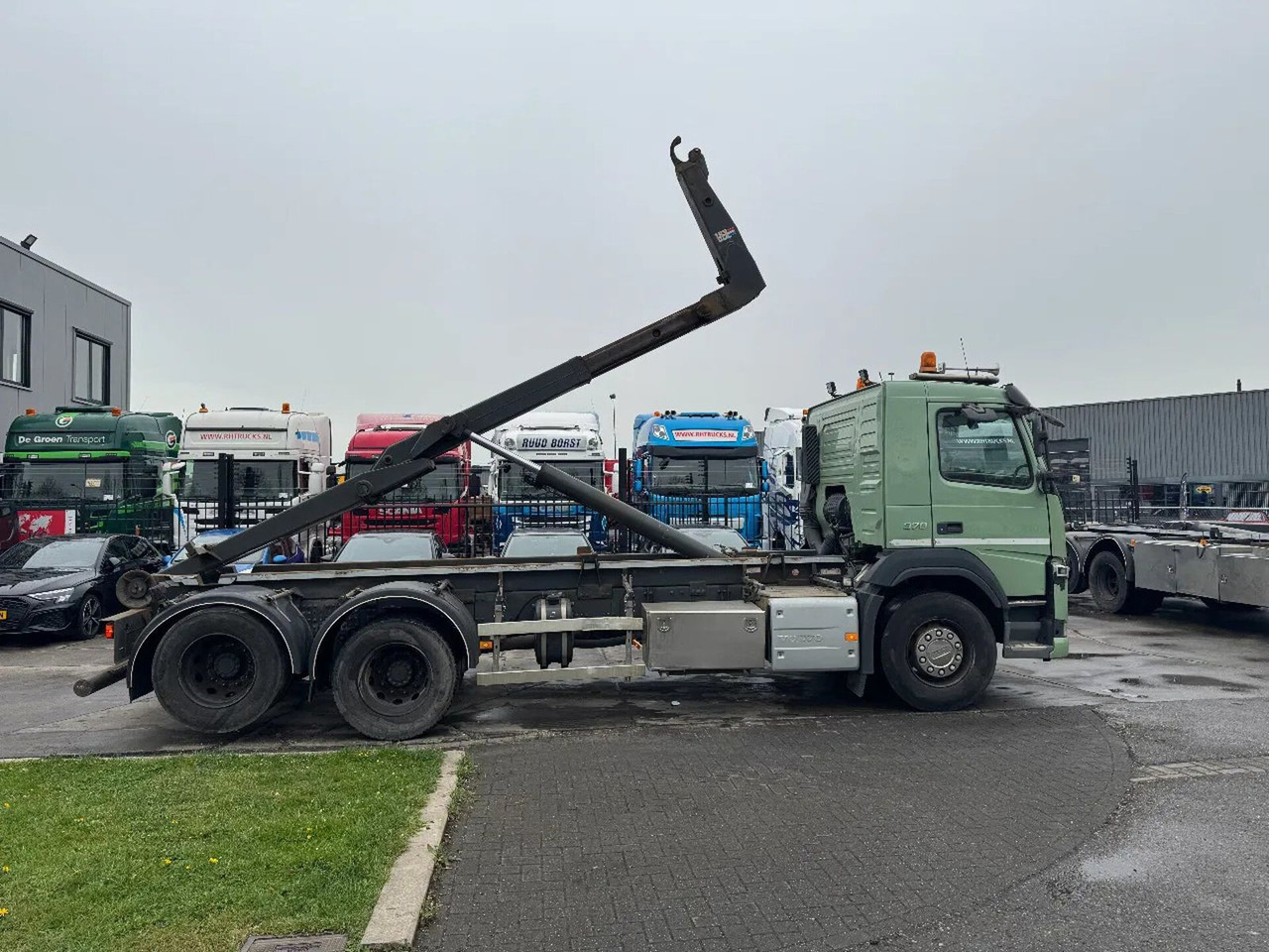 Volvo FM 370 6X2 EURO 6 VDL 21T HOOK lizingą Volvo FM 370 6X2 EURO 6 VDL 21T HOOK: foto 8