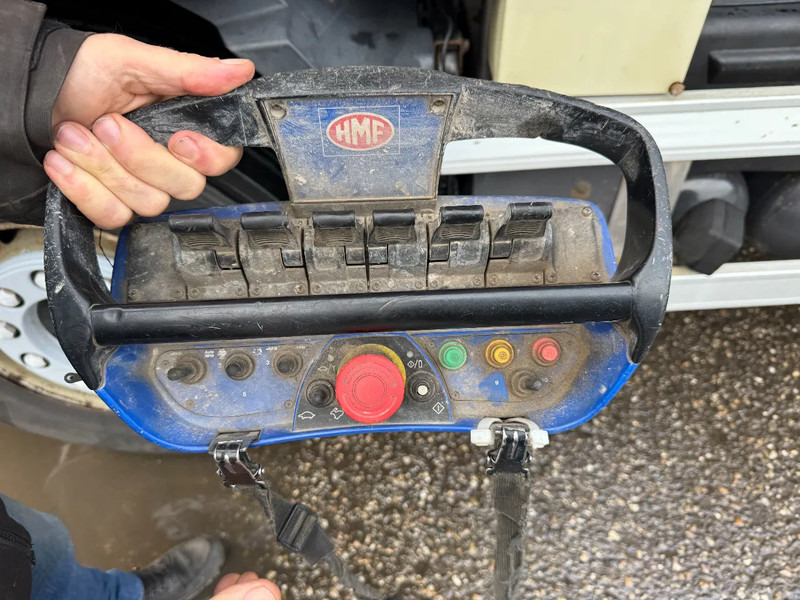 Volvo FM 420 8X2 EEV + HMF 2420-K3 + REMOTE + 5E & 6E FUNCTIE - Platforminis/ Bortinis sunkvežimis, Sunkvežimis su kranu: foto 5 Volvo FM 420 8X2 EEV + HMF 2420-K3 + REMOTE + 5E & 6E FUNCTIE - Platforminis/ Bortinis sunkvežimis, Sunkvežimis su kranu: foto 5