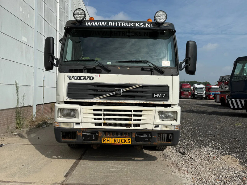 Volvo FM 7.290 4X2 - EURO 2 + MANUAL GEARBOX - Platforminis/ Bortinis sunkvežimis: foto 2 Volvo FM 7.290 4X2 - EURO 2 + MANUAL GEARBOX - Platforminis/ Bortinis sunkvežimis: foto 2