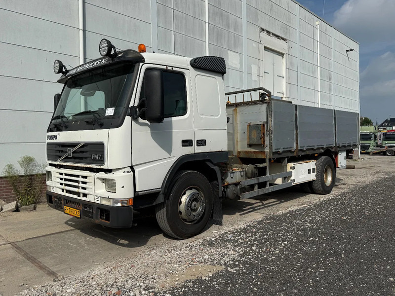 Volvo FM 7.290 4X2 - EURO 2 + MANUAL GEARBOX - Platforminis/ Bortinis sunkvežimis: foto 1 Volvo FM 7.290 4X2 - EURO 2 + MANUAL GEARBOX - Platforminis/ Bortinis sunkvežimis: foto 1