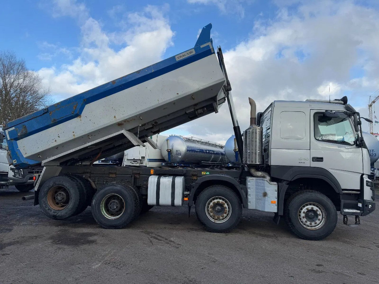 Volvo FMX 540 8X4 - EURO 6 + KIPPER + LIFTING AXLE Volvo FMX 540 8X4 - EURO 6 + KIPPER + LIFTING AXLE - Savivartis sunkvežimis: foto 3 Volvo FMX 540 8X4 - EURO 6 + KIPPER + LIFTING AXLE Volvo FMX 540 8X4 - EURO 6 + KIPPER + LIFTING AXLE - Savivartis sunkvežimis: foto 3