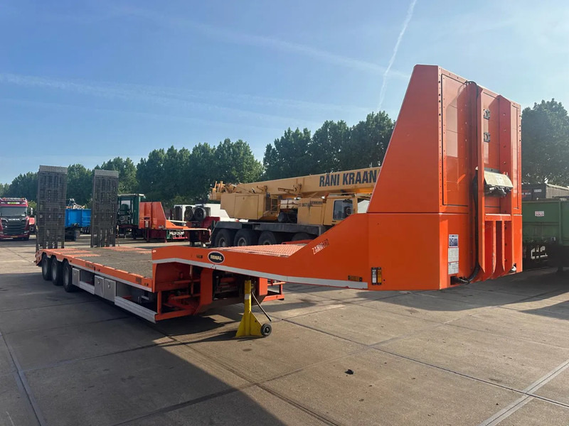 Zanner STL 45, 2 AXLE FORCED STEERING,LIFTING DECK, REMOTE CONTROL, WINCH, DUBBLE HYDRAULIC RAMPS - Žemo profilio platforma puspriekabė: foto 4 Zanner STL 45, 2 AXLE FORCED STEERING,LIFTING DECK, REMOTE CONTROL, WINCH, DUBBLE HYDRAULIC RAMPS - Žemo profilio platforma puspriekabė: foto 4