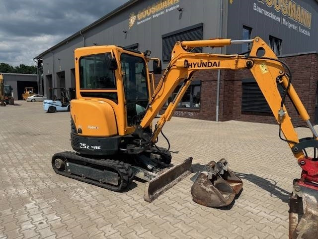 HYUNDAI R25Z-9 AK - Mini ekskavatorius: foto 4 HYUNDAI R25Z-9 AK - Mini ekskavatorius: foto 4