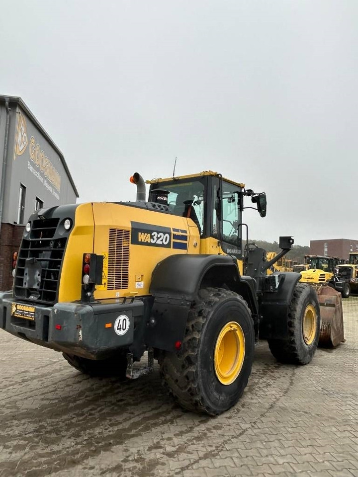 Komatsu WA 320 - Ratinis krautuvas: foto 2 Komatsu WA 320 - Ratinis krautuvas: foto 2