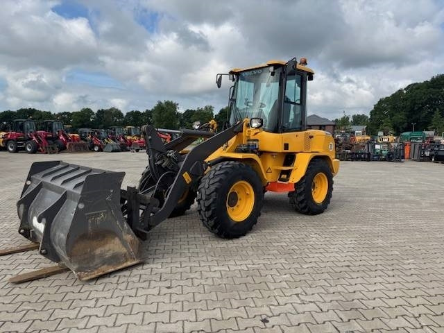 Volvo L 30 G - Ratinis krautuvas: foto 4 Volvo L 30 G - Ratinis krautuvas: foto 4