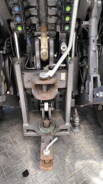 Traktorius Valtra T153 Versu: foto 12 Traktorius Valtra T153 Versu: foto 12