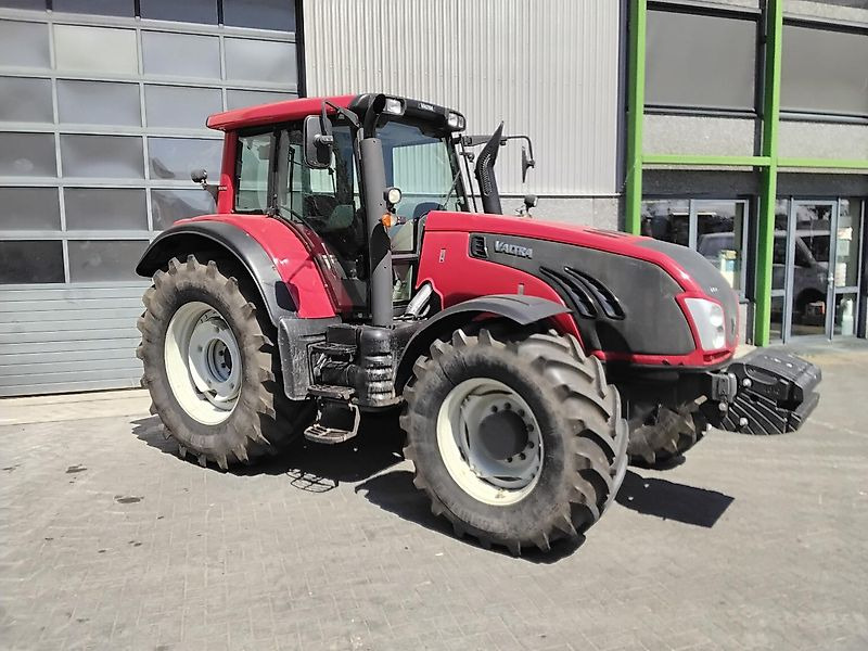 Traktorius Valtra T153 Versu: foto 16 Traktorius Valtra T153 Versu: foto 16