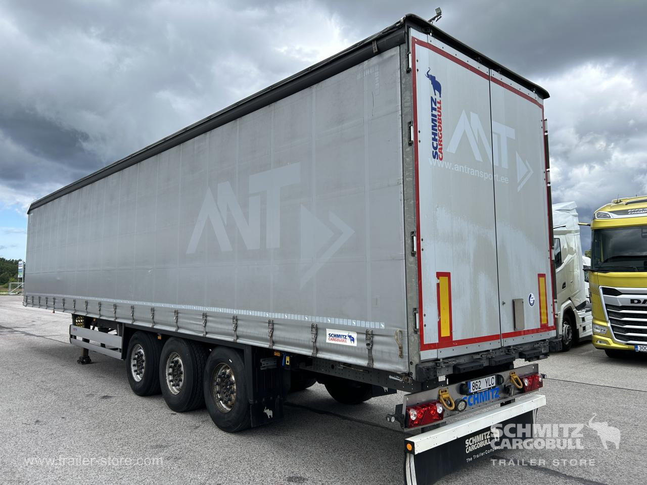 SCHMITZ Curtainsider Standard - Tentinė puspriekabė: foto 1 SCHMITZ Curtainsider Standard - Tentinė puspriekabė: foto 1