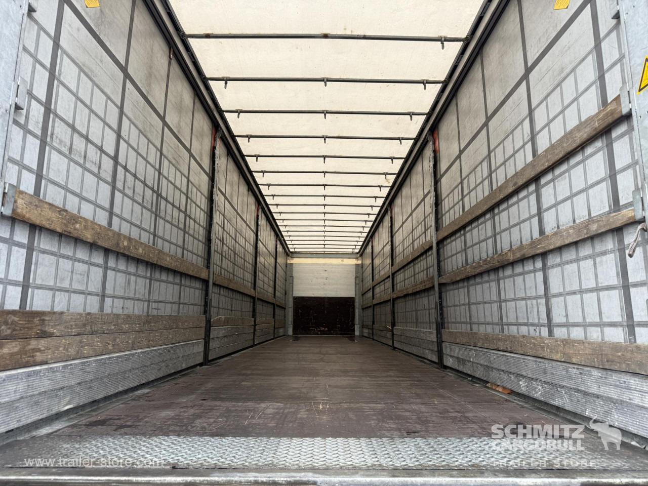 Tentinė puspriekabė SCHMITZ Curtainsider Standard: foto 14 Tentinė puspriekabė SCHMITZ Curtainsider Standard: foto 14