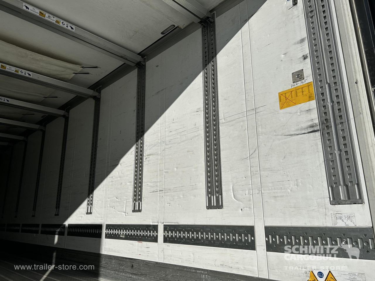 SCHMITZ Reefer Multitemp - Izoterminis puspriekabė: foto 3 SCHMITZ Reefer Multitemp - Izoterminis puspriekabė: foto 3