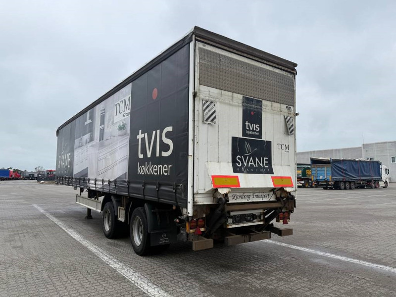 Fliegl Curtainsider / Planenauflieger / Gardin - Tentinė puspriekabė: foto 5 Fliegl Curtainsider / Planenauflieger / Gardin - Tentinė puspriekabė: foto 5