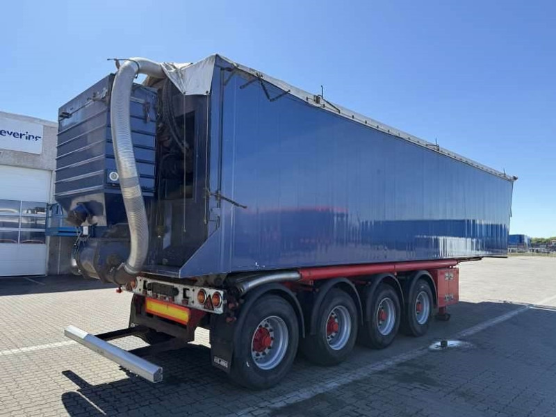 KEL-BERG Tipper w/blow & suction / Kipper mit Saug- & Blas - Savivartis puspriekabė: foto 3 KEL-BERG Tipper w/blow & suction / Kipper mit Saug- & Blas - Savivartis puspriekabė: foto 3