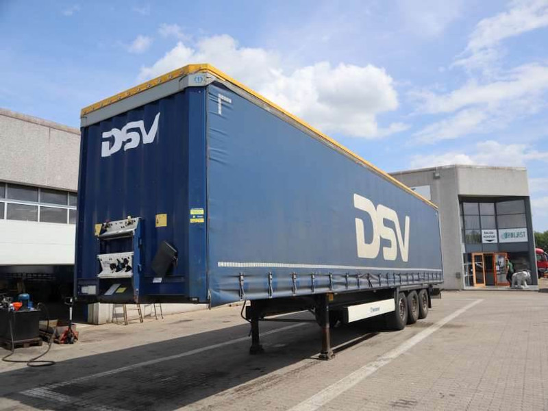 Krone Curtainsider/Planenauflieger/Gardin - Tentinė puspriekabė: foto 1 Krone Curtainsider/Planenauflieger/Gardin - Tentinė puspriekabė: foto 1