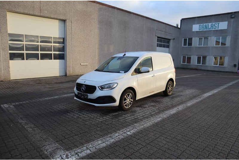 Mercedes-Benz Citan 110 CDI - Furgonas su krovinių dėže: foto 4 Mercedes-Benz Citan 110 CDI - Furgonas su krovinių dėže: foto 4