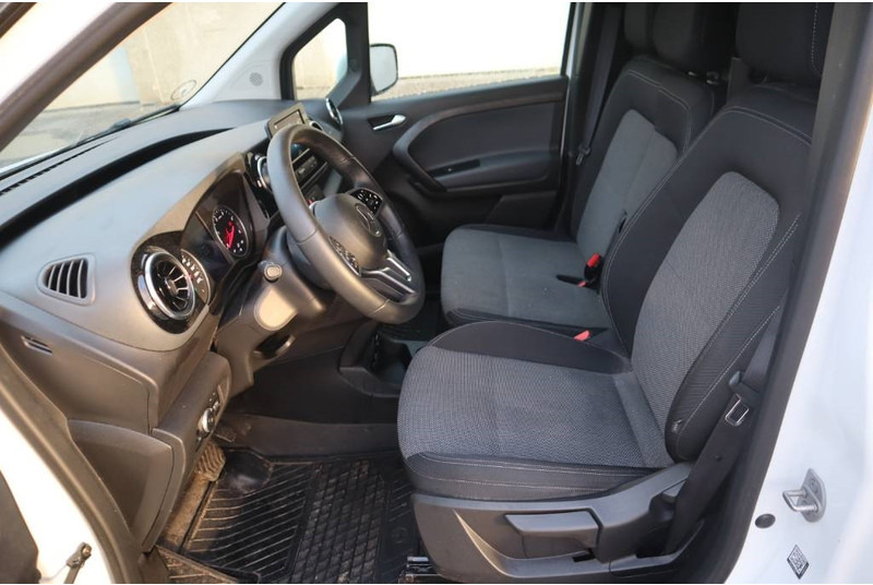Mercedes-Benz Citan 110 CDI - Furgonas su krovinių dėže: foto 5 Mercedes-Benz Citan 110 CDI - Furgonas su krovinių dėže: foto 5