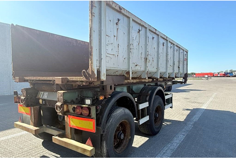 Pacton Containerchassis w. Steelbox / Stahlcontainer - Konteineris-vežimus/ Sukeisti kūną puspriekabė: foto 3 Pacton Containerchassis w. Steelbox / Stahlcontainer - Konteineris-vežimus/ Sukeisti kūną puspriekabė: foto 3