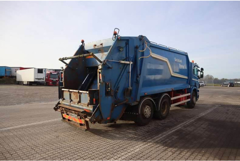 Scania P230 6X2*4 Skraldebil/Müllwagen/Garbagetruck - Sunkvežimis: foto 3 Scania P230 6X2*4 Skraldebil/Müllwagen/Garbagetruck - Sunkvežimis: foto 3