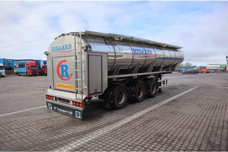 VM TARM Tank trailer / tankauflieger - Puspriekabė cisterna: foto 2 VM TARM Tank trailer / tankauflieger - Puspriekabė cisterna: foto 2