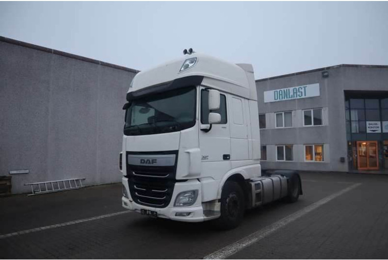 DAF XF 460 Tractor/Sattelzugmaschine/Trækker - Vilkikas: foto 1 DAF XF 460 Tractor/Sattelzugmaschine/Trækker - Vilkikas: foto 1