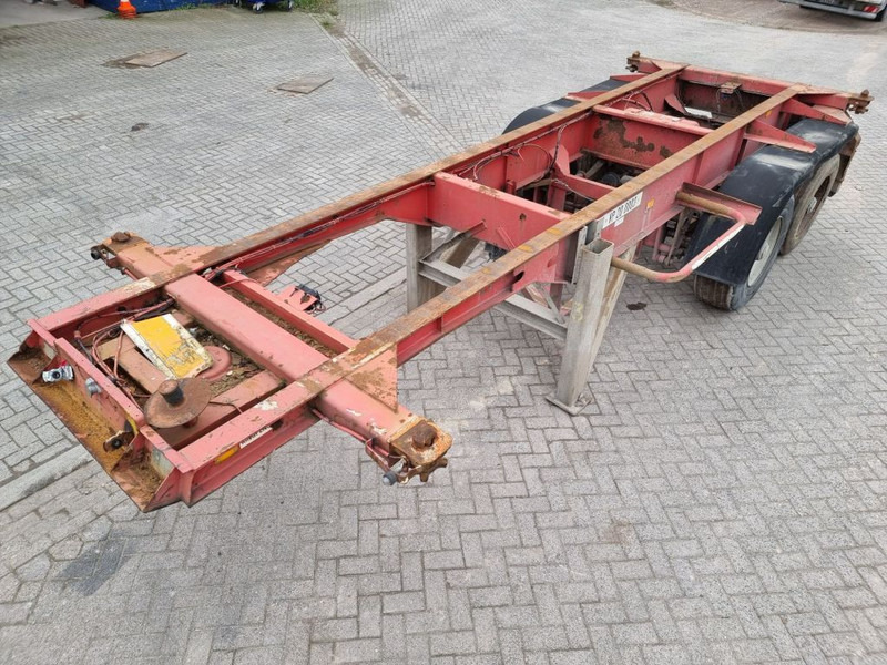 Fruehauf STEELSPRING - Drumbrakes - Konteineris-vežimus/ Sukeisti kūną puspriekabė: foto 1 Fruehauf STEELSPRING - Drumbrakes - Konteineris-vežimus/ Sukeisti kūną puspriekabė: foto 1