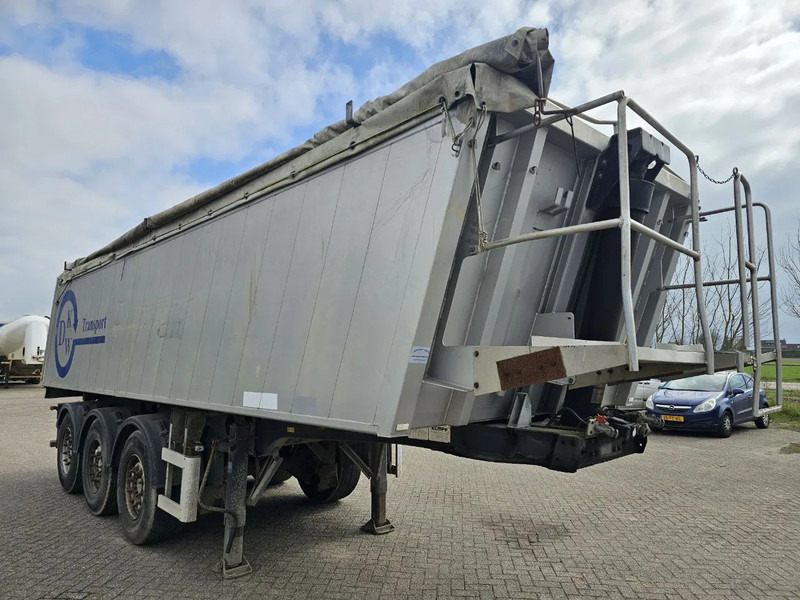 Kempf SMK 39/3 AK - SAF - DISC - Lift axle - Savivartis puspriekabė: foto 3 Kempf SMK 39/3 AK - SAF - DISC - Lift axle - Savivartis puspriekabė: foto 3