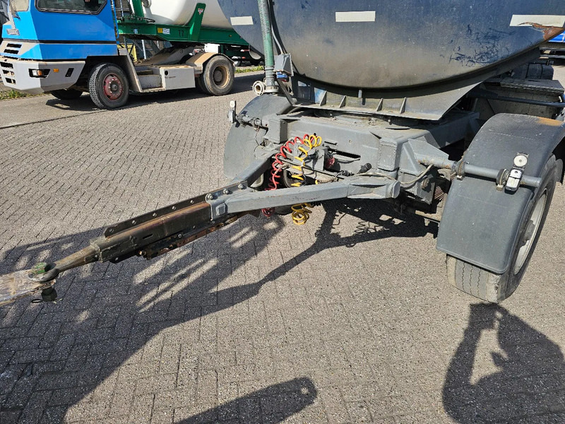 Magyar EA2 - Puspriekabė cisterna: foto 2 Magyar EA2 - Puspriekabė cisterna: foto 2