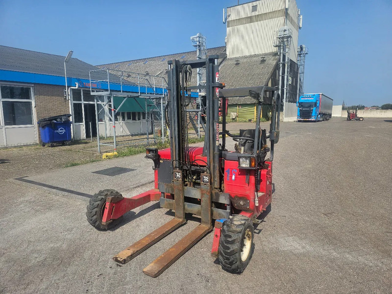 Moffett M4 20.3 RE4-45-1200-900 - Šakinis krautuvas: foto 1 Moffett M4 20.3 RE4-45-1200-900 - Šakinis krautuvas: foto 1