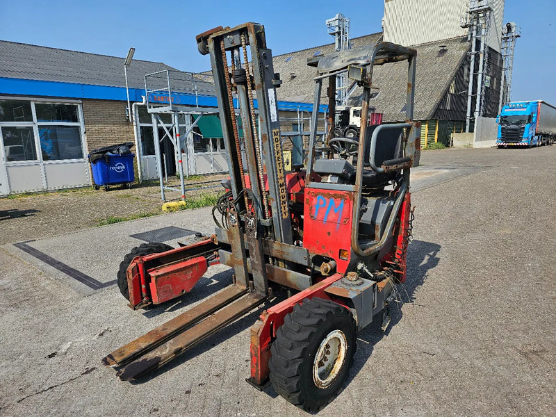 Moffett M4 20.3 RE4-45-1350-1000 - Šakinis krautuvas: foto 1 Moffett M4 20.3 RE4-45-1350-1000 - Šakinis krautuvas: foto 1