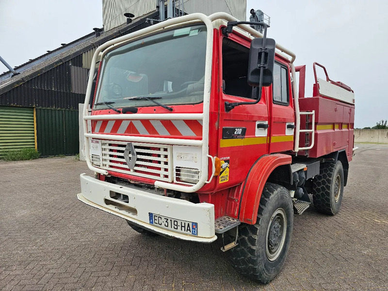 Renault M210 Arbois 3500L - Gaisrinė mašina: foto 1 Renault M210 Arbois 3500L - Gaisrinė mašina: foto 1