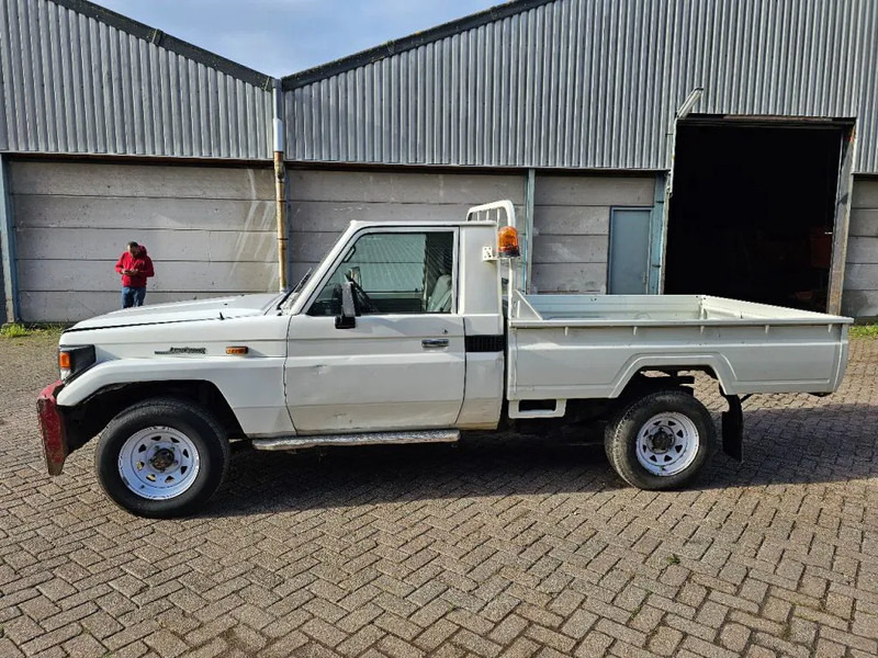 Pikapas Toyota Land Cruiser LB71MOD: foto 9