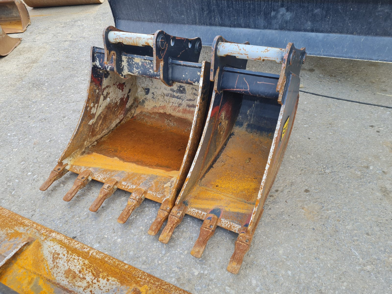 Bucket package for Yanmar B 95 W - Ekskavatoriaus kaušas - Ratinis ekskavatorius: foto 2 Bucket package for Yanmar B 95 W - Ekskavatoriaus kaušas - Ratinis ekskavatorius: foto 2