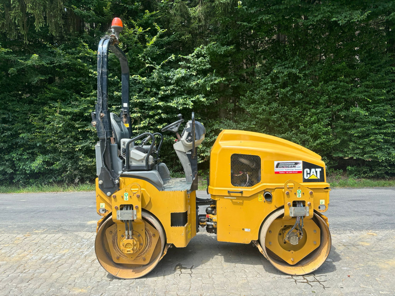 CATERPILLAR CB 4 B - Mini volas: foto 2 CATERPILLAR CB 4 B - Mini volas: foto 2