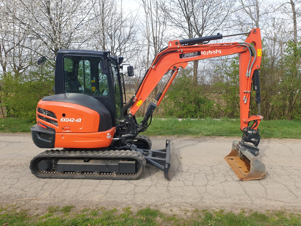 KUBOTA KX 042-4A - Mini ekskavatorius: foto 2 KUBOTA KX 042-4A - Mini ekskavatorius: foto 2