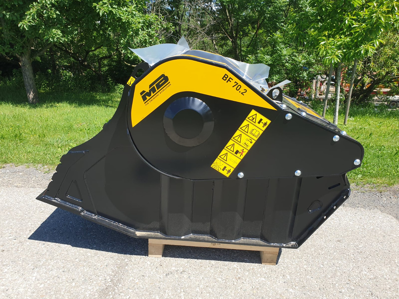 MB CRUSHER BF 70.2 S4 - Kaušas - Vikšrinis ekskavatorius: foto 5 MB CRUSHER BF 70.2 S4 - Kaušas - Vikšrinis ekskavatorius: foto 5