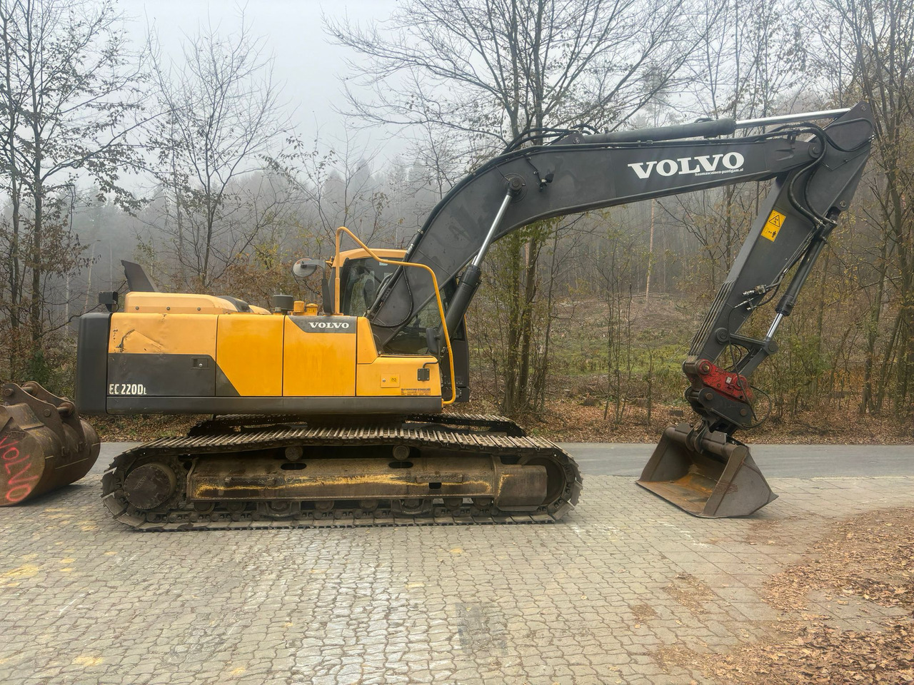 Volvo EC 220 DL - Vikšrinis ekskavatorius: foto 2 Volvo EC 220 DL - Vikšrinis ekskavatorius: foto 2