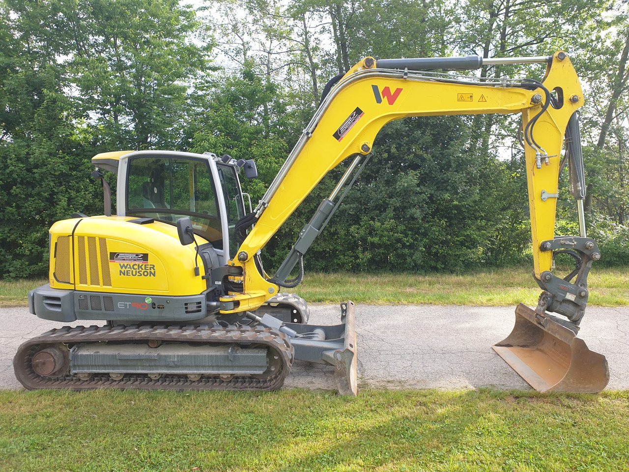 WACKER Neuson ET 90 - Mini ekskavatorius: foto 2 WACKER Neuson ET 90 - Mini ekskavatorius: foto 2
