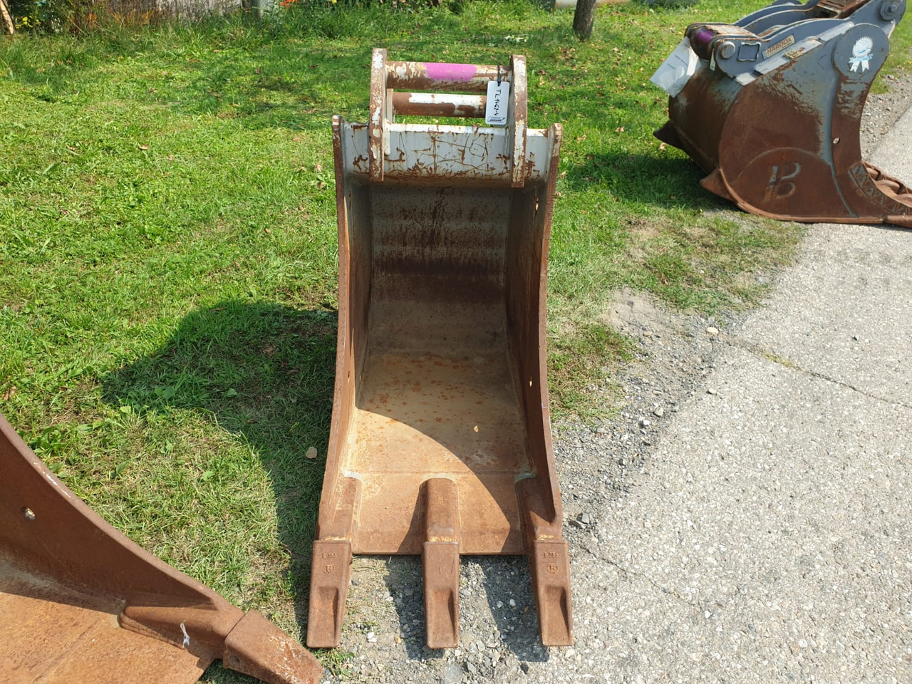 Winkelbauer Bucket 60 cm - Ekskavatoriaus kaušas - Vikšrinis ekskavatorius: foto 1 Winkelbauer Bucket 60 cm - Ekskavatoriaus kaušas - Vikšrinis ekskavatorius: foto 1